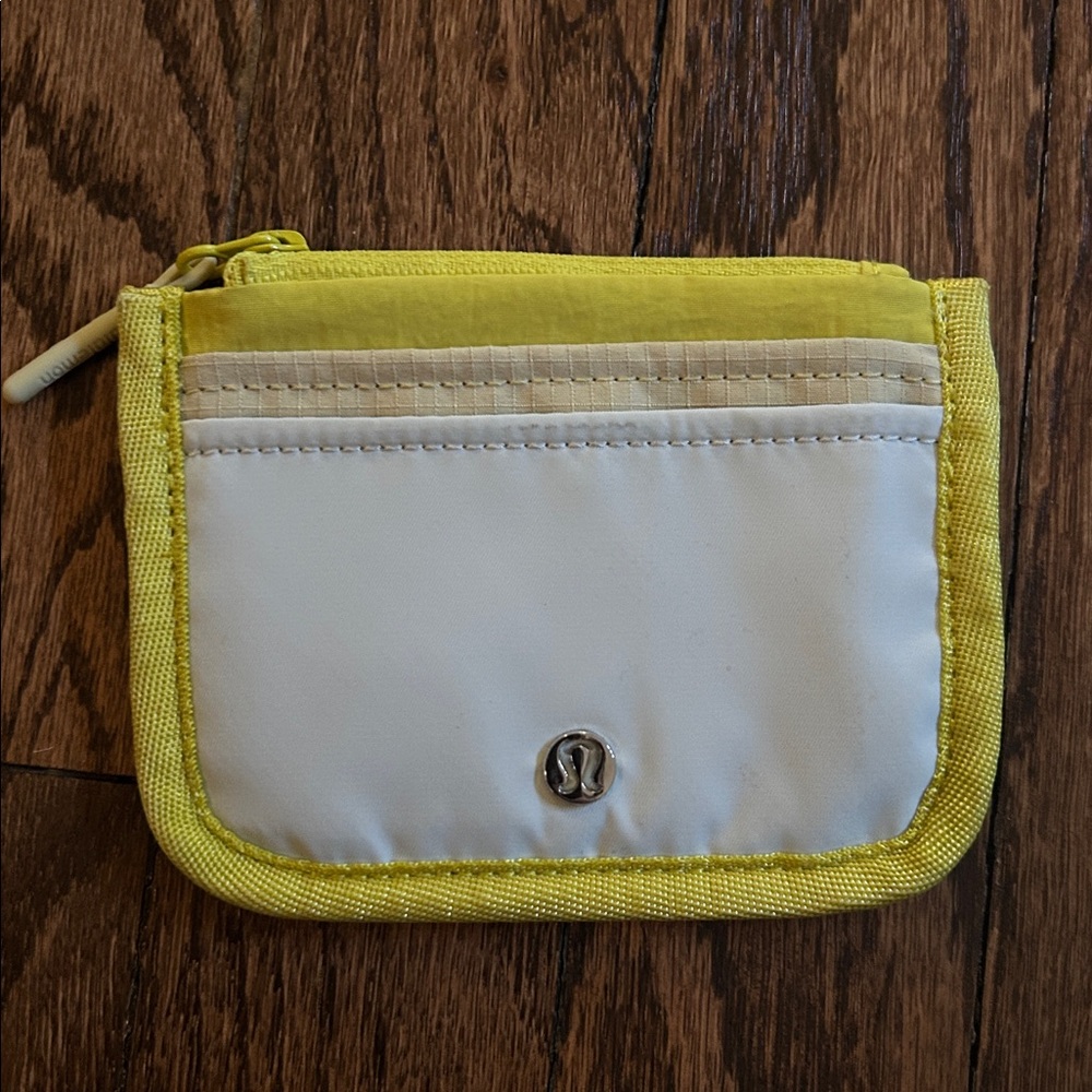 Lululemon City Card Holder Green / Light Blue Wallet